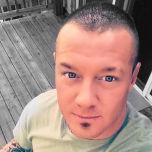 Meet your Posher, Chris